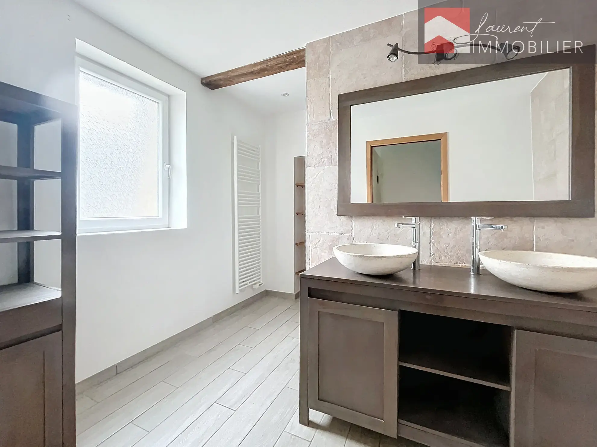 Maison spacieuse avec 3 chambres à Saint Etienne sur Reyssouze 