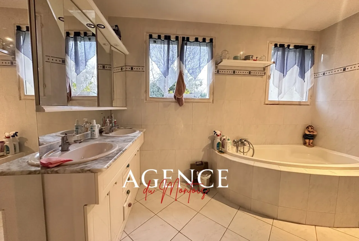 Vente Maison de Village entre Donnemarie et Montereau - 3 Chambres 