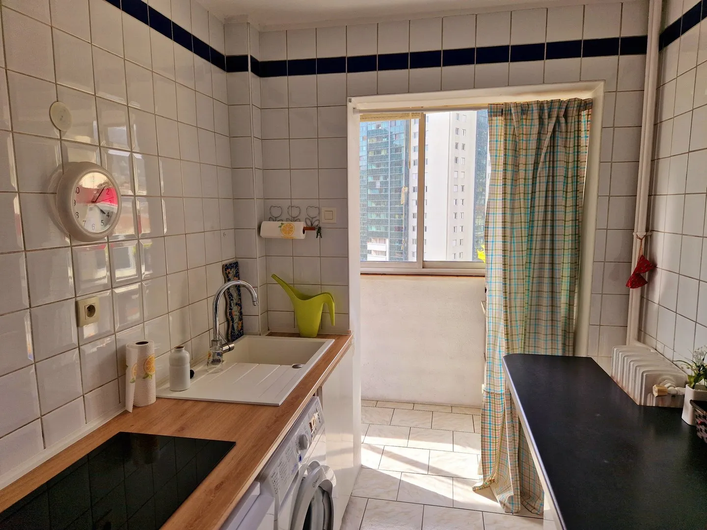 Appartement T5 de 88 m² à Toulon Aguillon avec Balcon et Ascenseur 