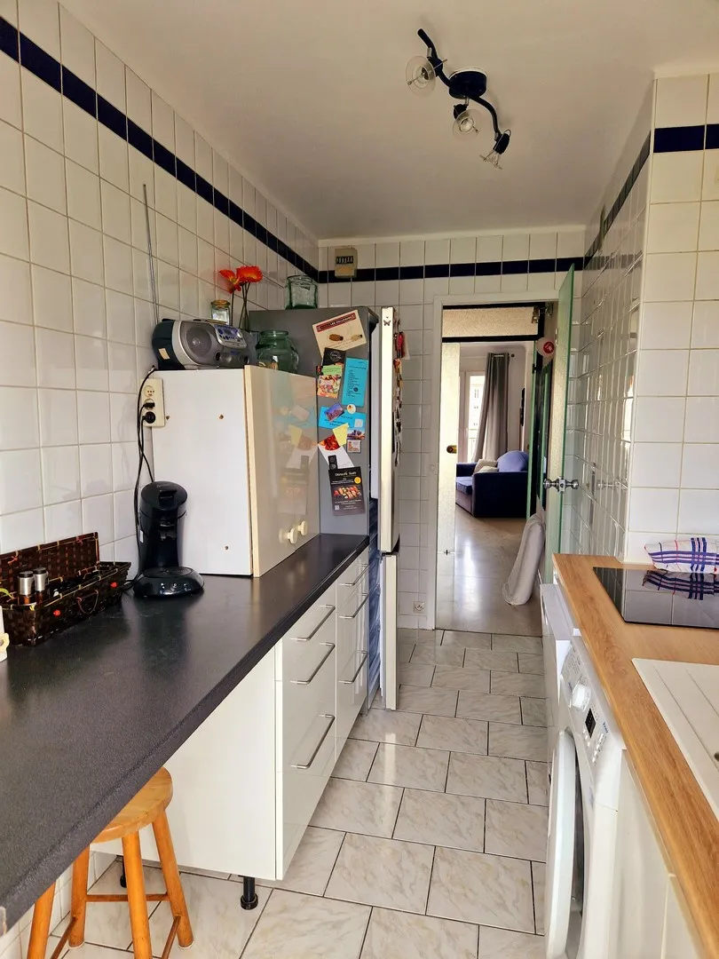 Appartement T5 de 88 m² à Toulon Aguillon avec Balcon et Ascenseur 