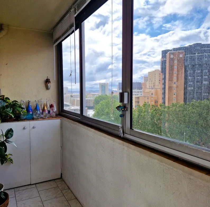 Appartement T5 de 88 m² à Toulon Aguillon avec Balcon et Ascenseur 