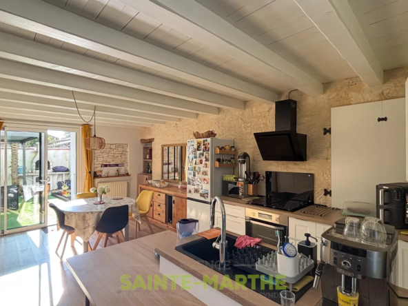 Maison 4 pièces à vendre à Magné - 188 000€ 