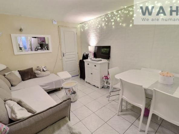 Maison de village 3 pièces à vendre à Clermont l'Hérault - 80 000 EUR 