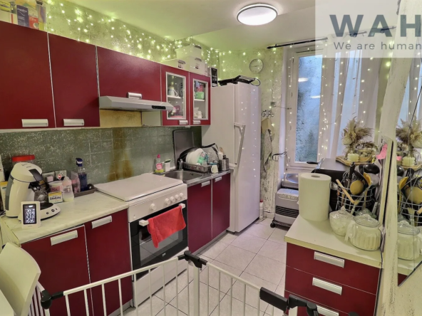 Maison de village 3 pièces à vendre à Clermont l'Hérault - 80 000 EUR 