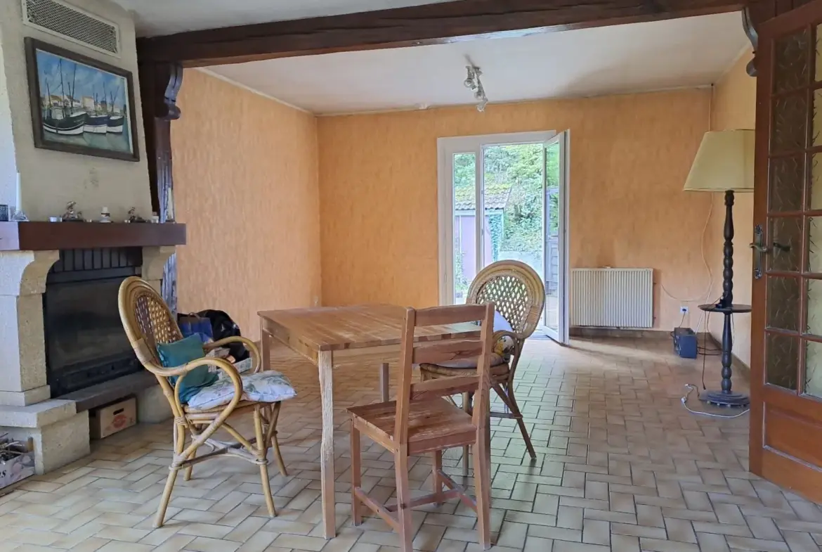 Maison familiale 7 pièces à Pierres - 130 m² 