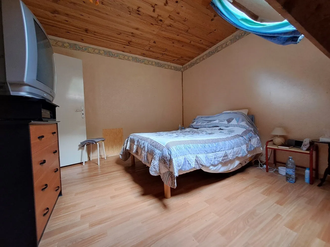 Maison familiale 7 pièces à Pierres - 130 m² 