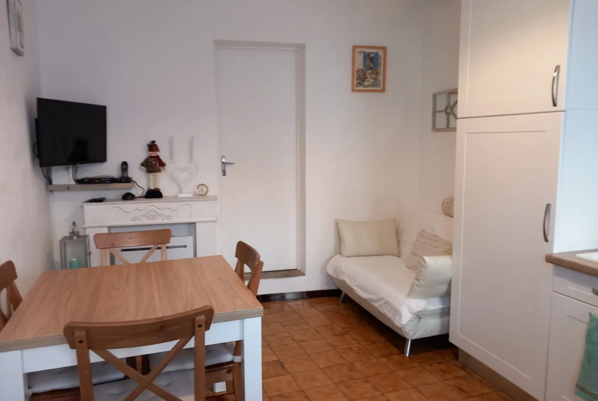 Maison de village avec terrasse et balcon à Saint Laurent du Verdon 