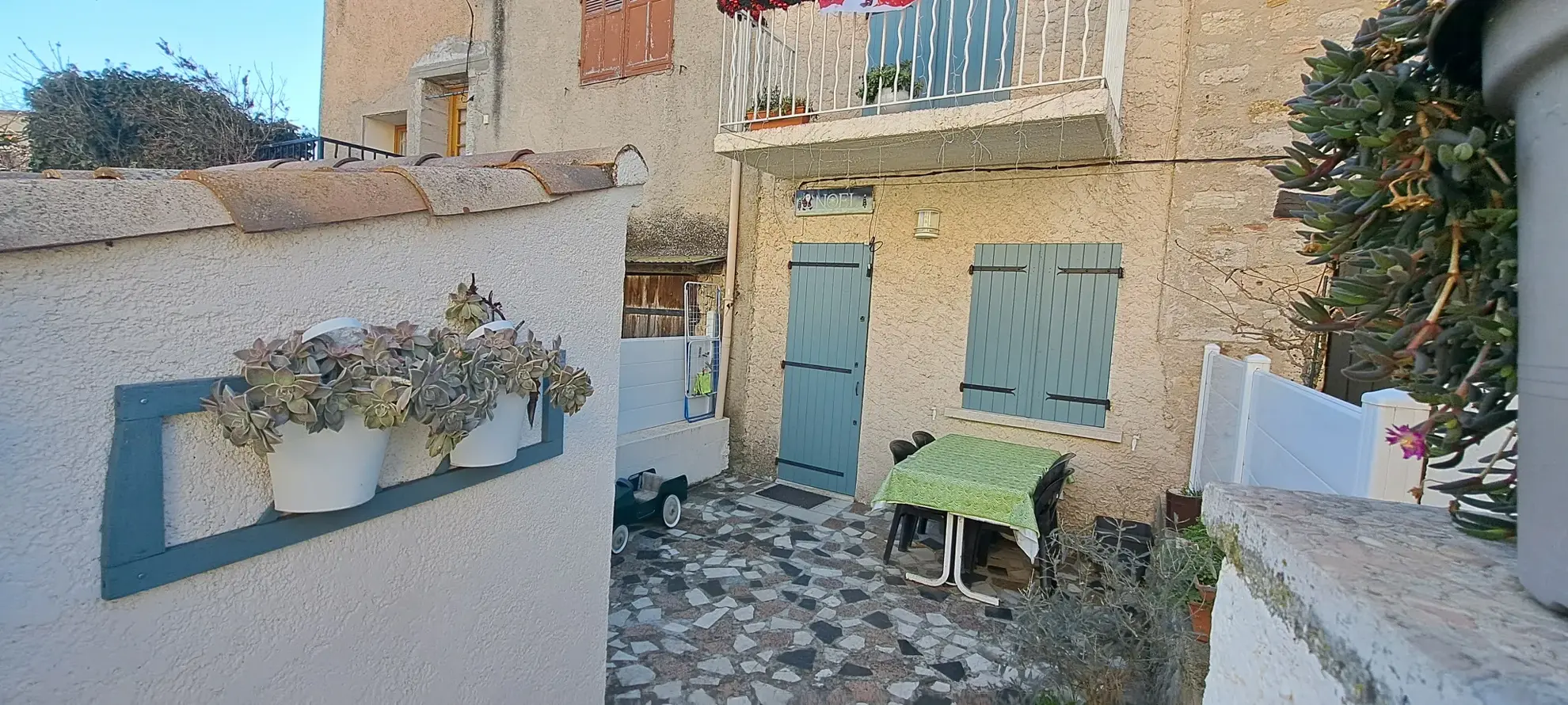 Maison de village avec terrasse et balcon à Saint Laurent du Verdon 