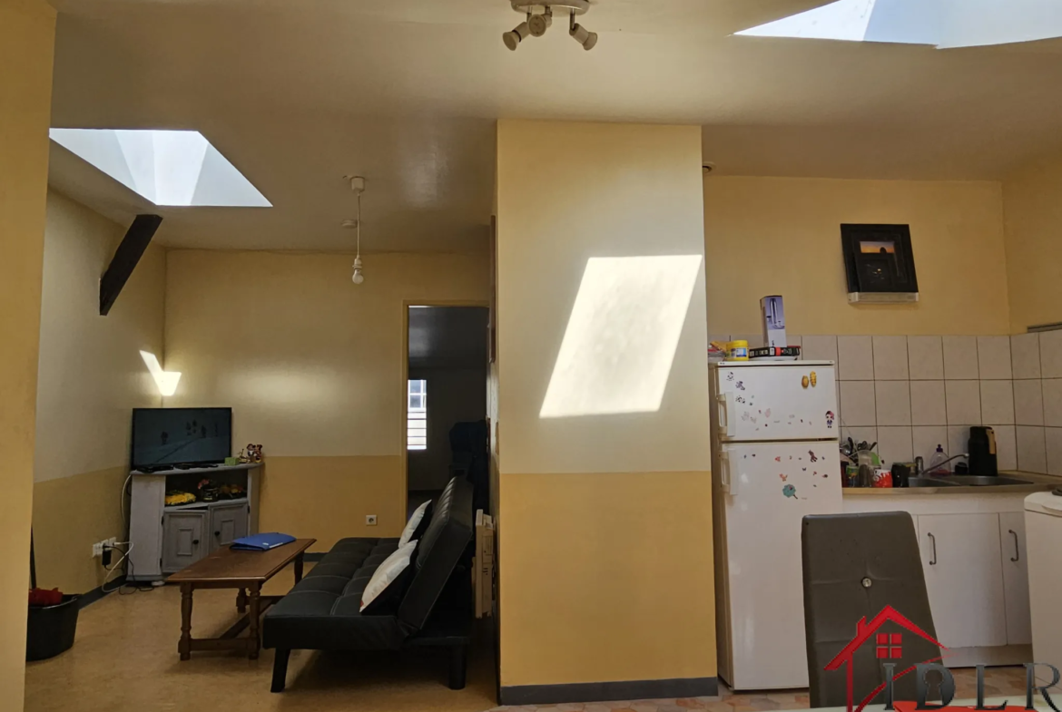 Immeuble d'investissement à vendre à Wassy 