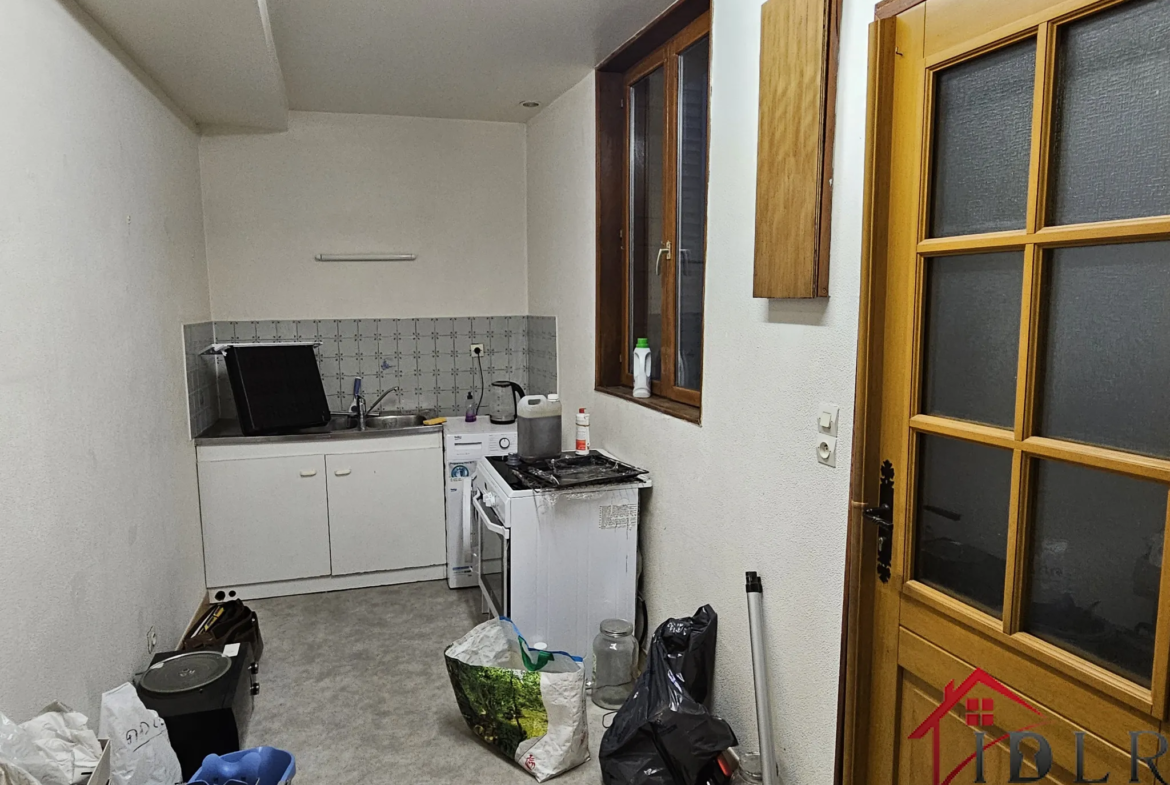 Immeuble d'investissement à vendre à Wassy 