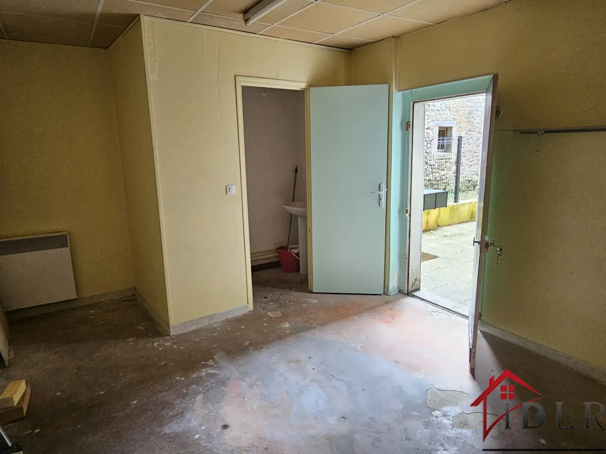 Immeuble d'investissement à vendre à Wassy 