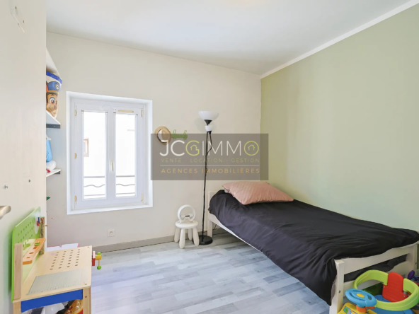 Maison de village T4 avec garage à Carnoules - 78 m² 
