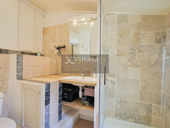 Maison de village T4 avec garage à Carnoules - 78 m² 