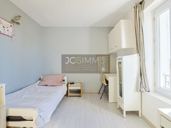 Maison de village T4 avec garage à Carnoules - 78 m² 