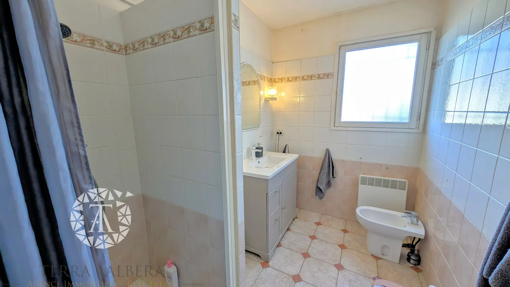 Villa avec piscine à vendre à Perpignan - Quartier recherché 