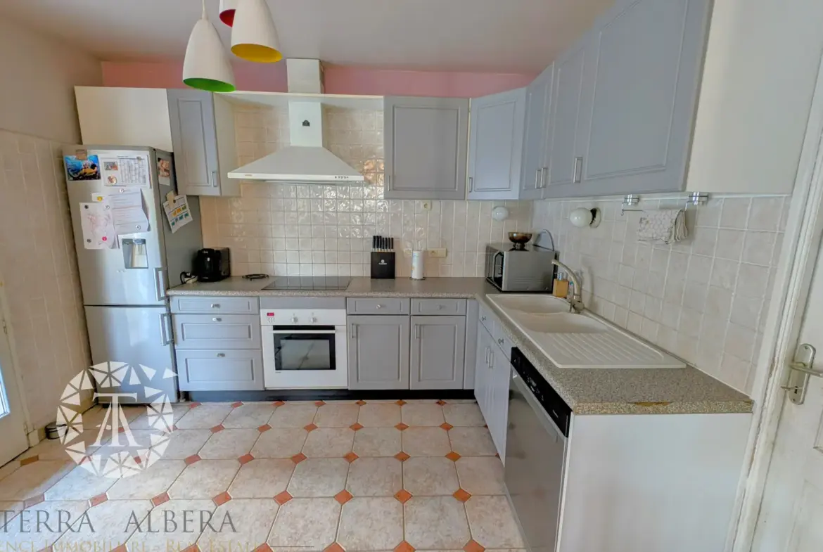 Villa avec piscine à vendre à Perpignan - Quartier recherché 