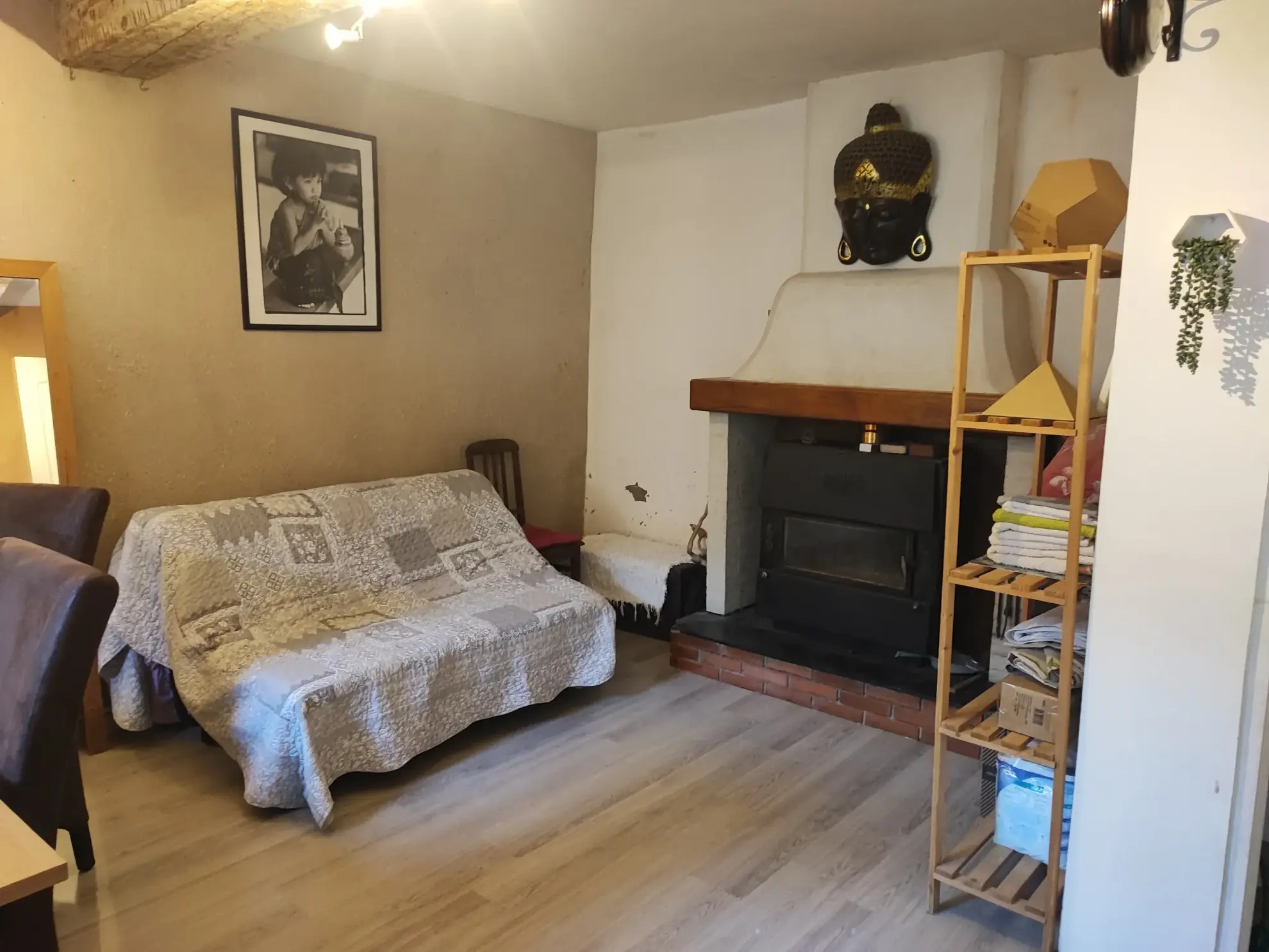 Maison de village à vendre avec potentiel de rénovation 