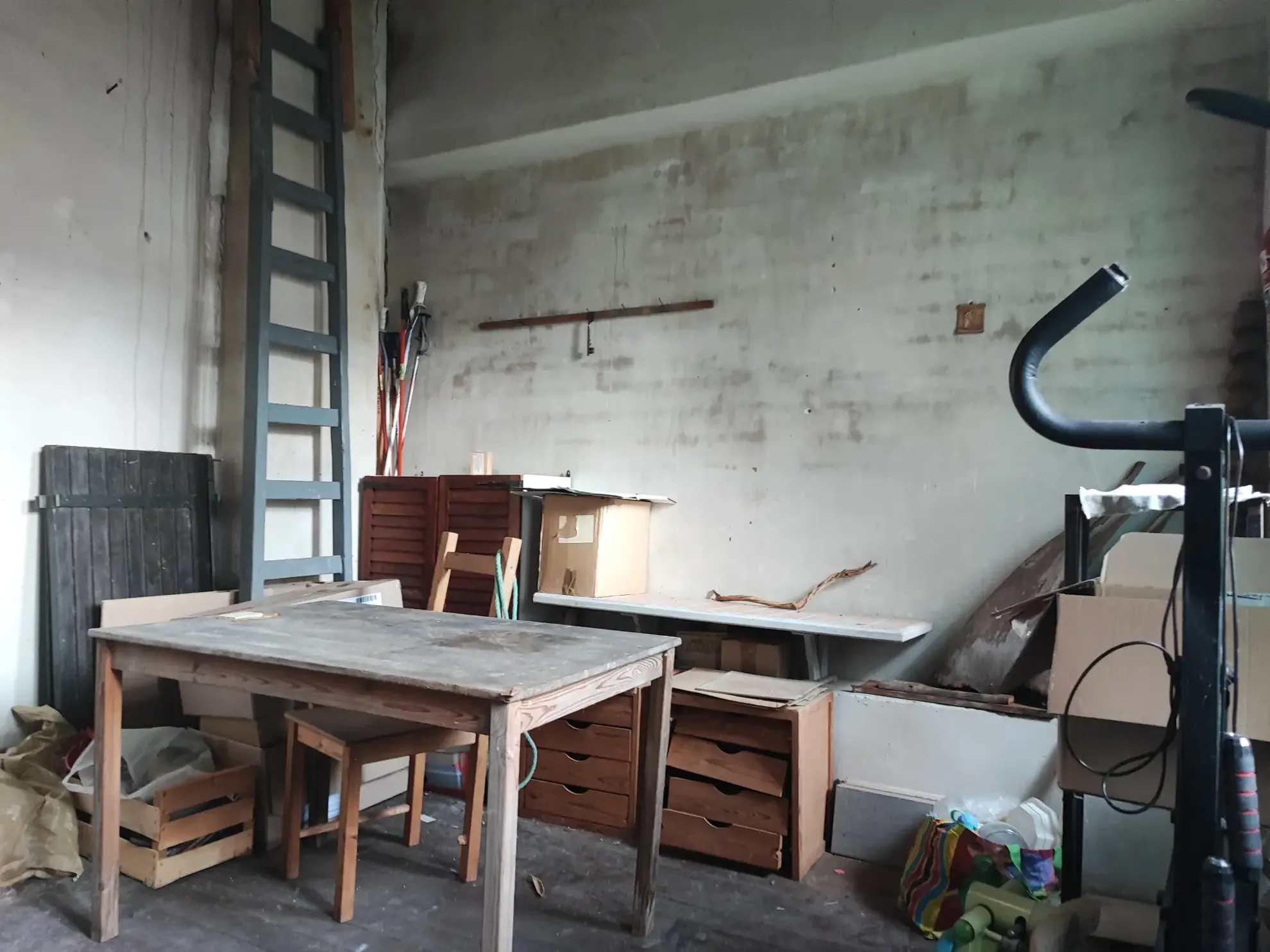 Maison de village à vendre avec potentiel de rénovation 