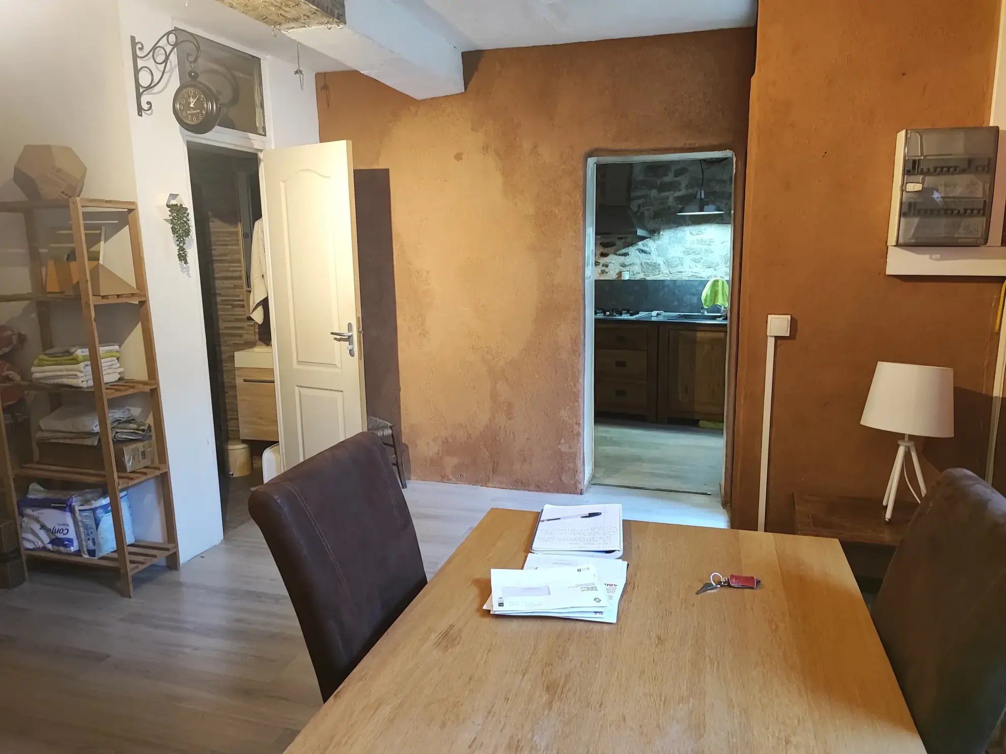 Maison de village à vendre avec potentiel de rénovation 