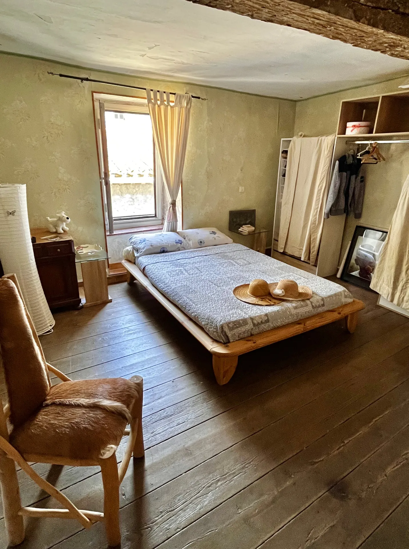 Maison de village à vendre avec potentiel de rénovation 
