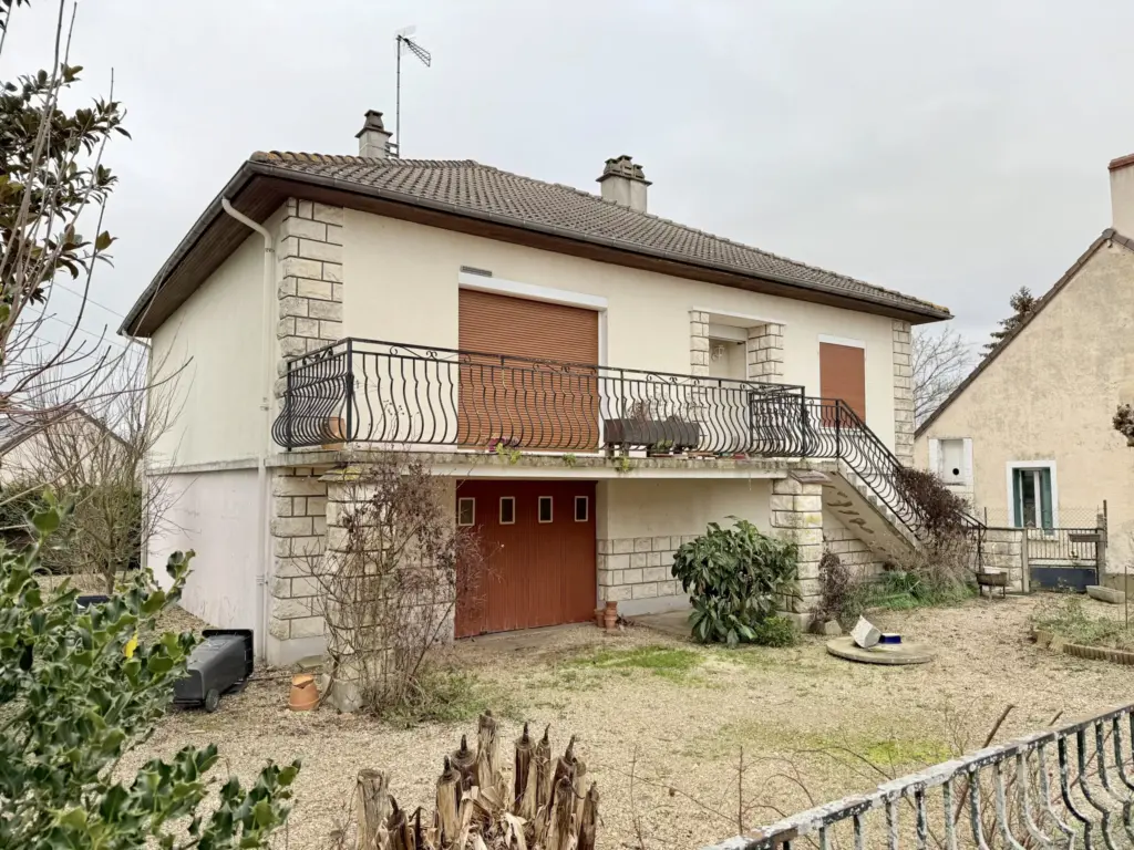 Maison à Fort Potentiel à Mereau - 3 Chambres et Jardin