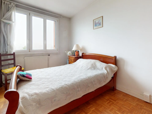 À vendre : Appartement F2 à 100 m du RER B de Drancy 
