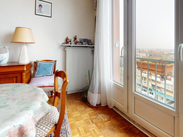 À vendre : Appartement F2 à 100 m du RER B de Drancy 