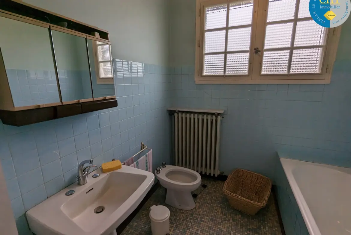 Maison à vendre à Guer - 5 pièces en centre-ville 