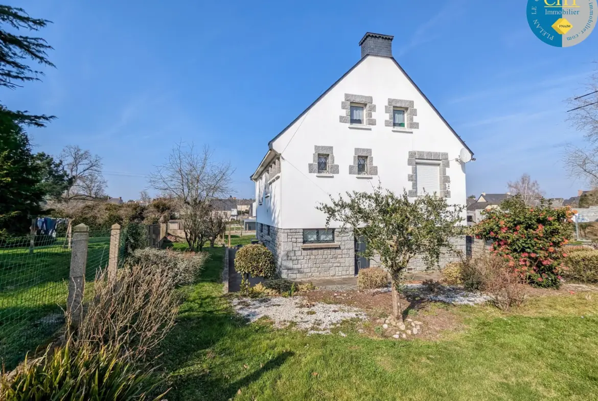 Maison à vendre à Guer - 5 pièces en centre-ville 