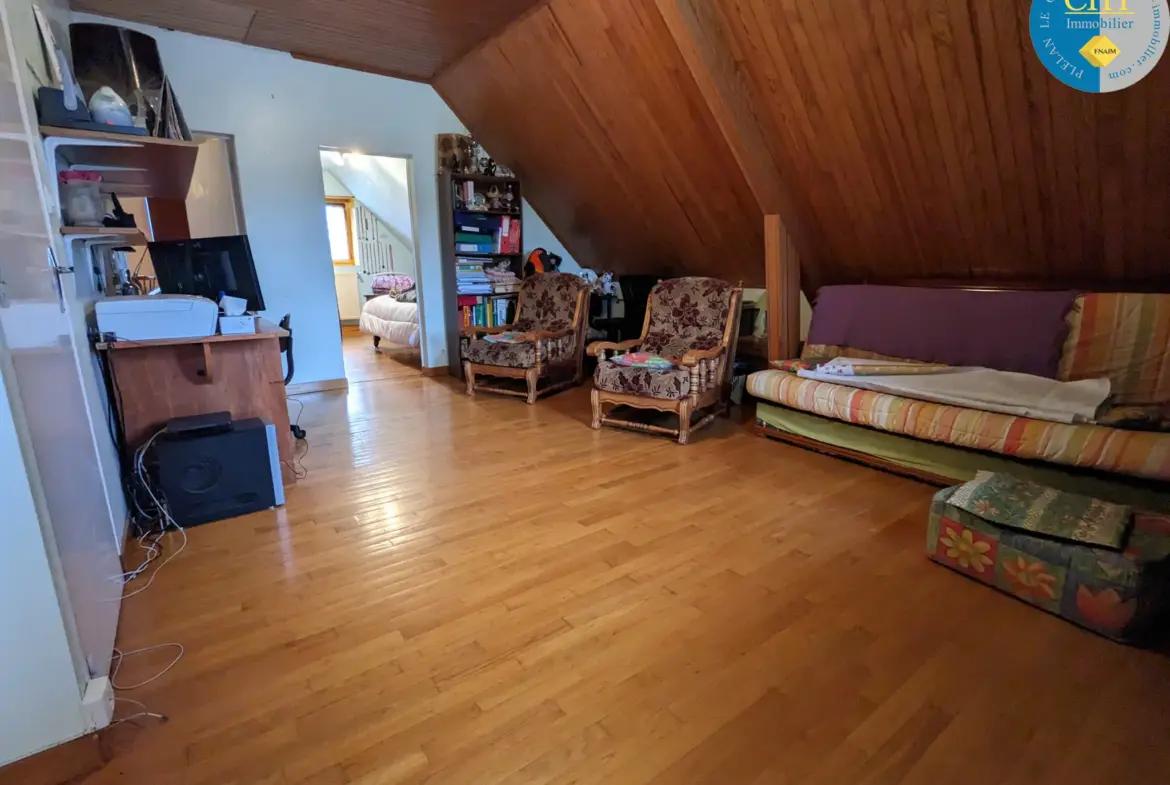 Maison à vendre à Guer - 5 pièces en centre-ville 