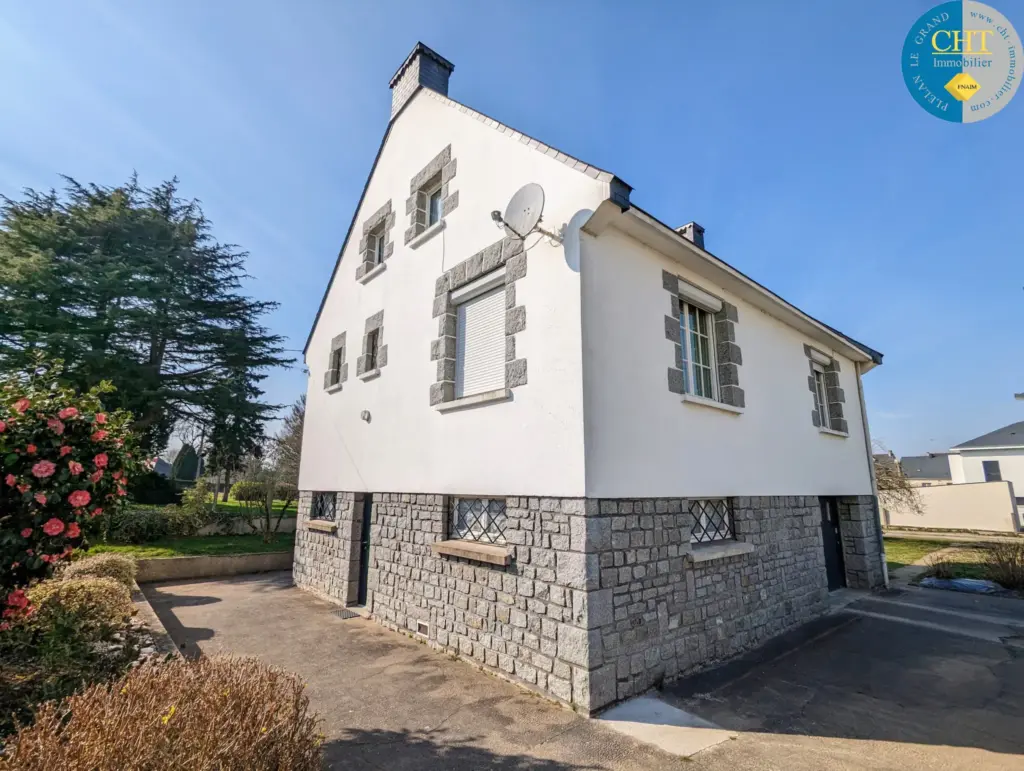 Maison à vendre à Guer - 5 pièces en centre-ville