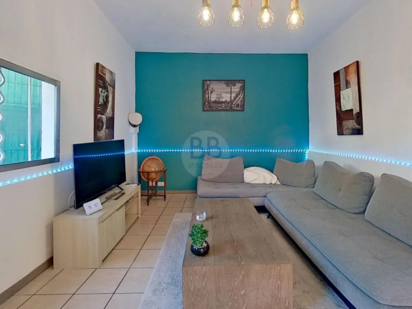 À vendre : Appartement 2 pièces avec Terrasse à Saint-Raphaël 