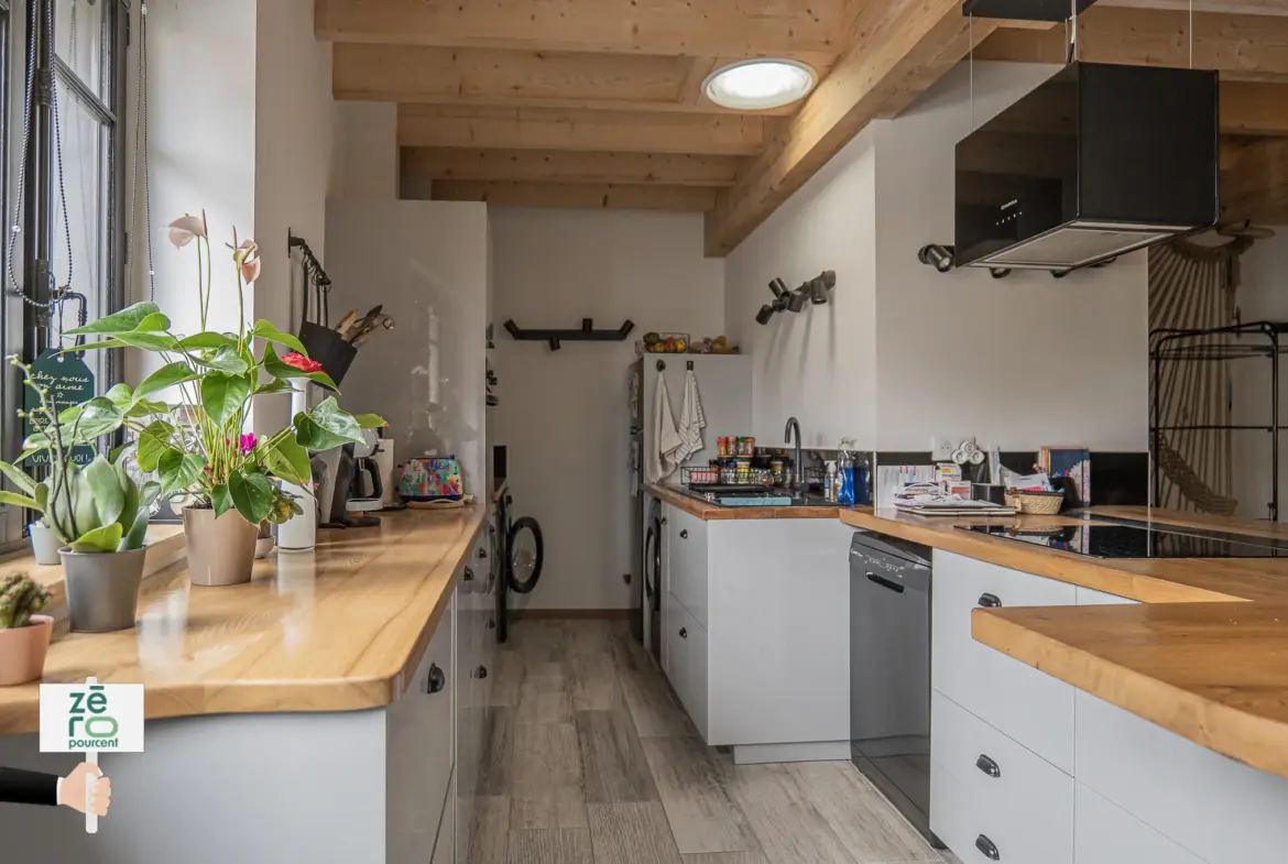Maison de ville rénovée à vendre à Luçon 