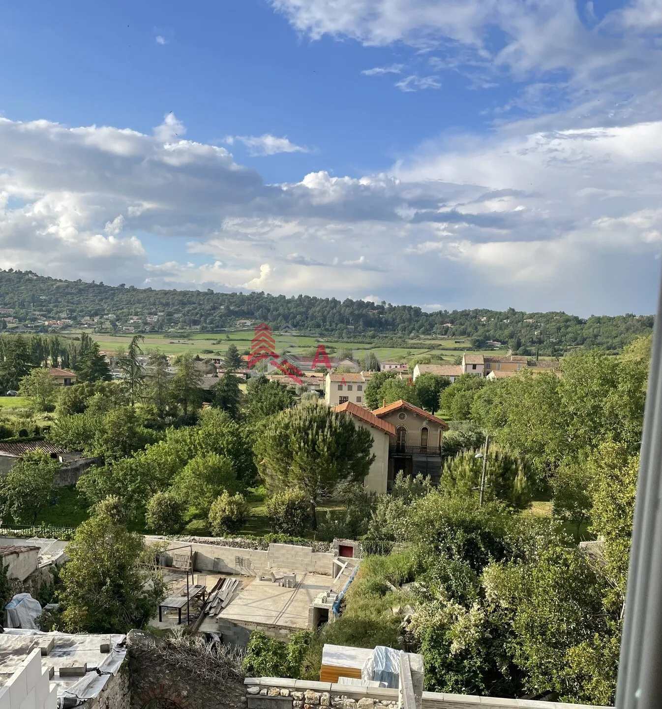 Joli studio meublé à Rians - Idéal investissement 
