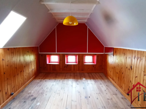 Maison de caractère à Gerbepal, 10 pièces, 277 m² avec potentiel 
