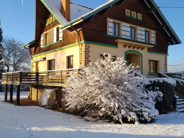 Maison de caractère à Gerbepal, 10 pièces, 277 m² avec potentiel 