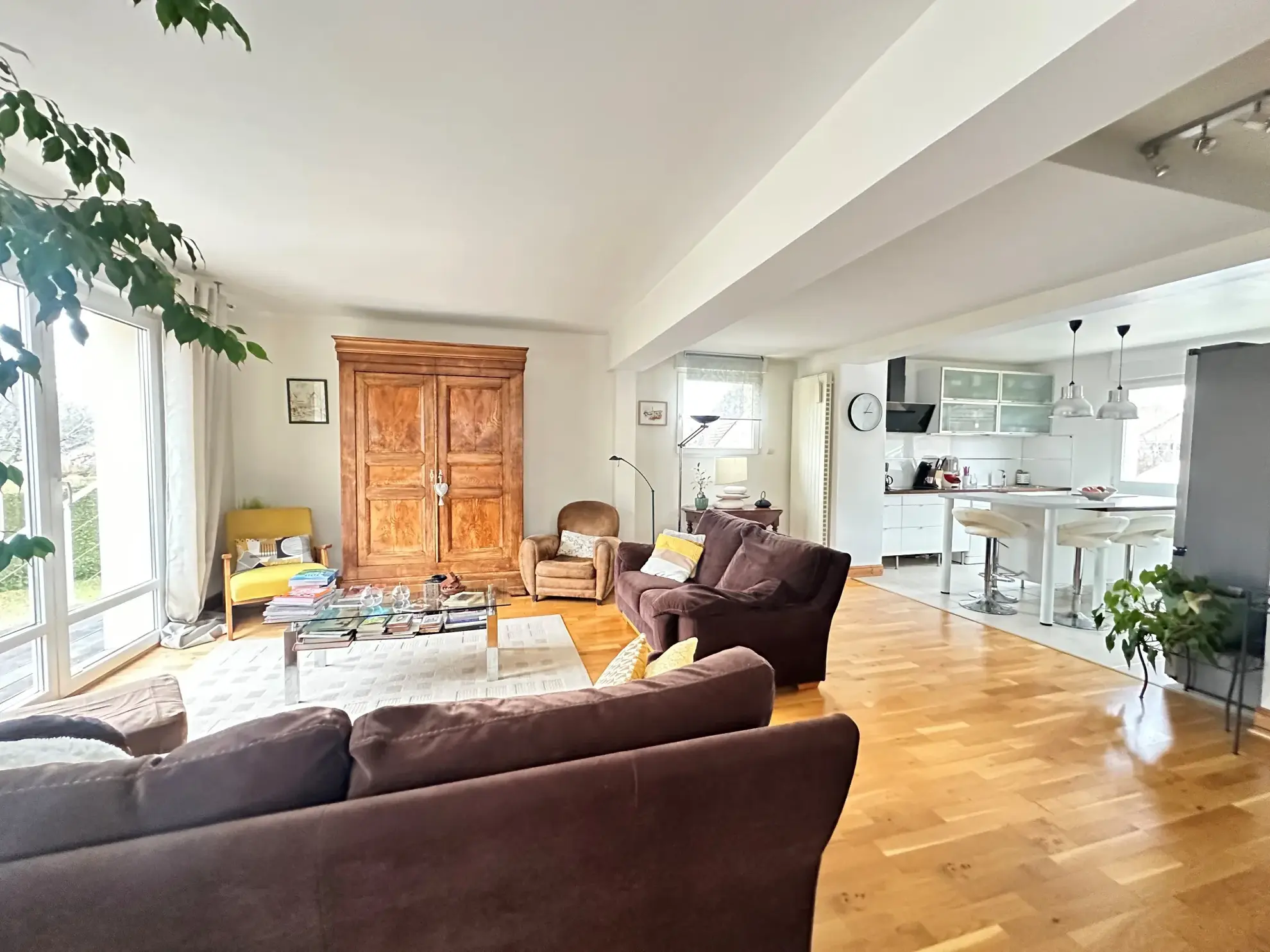 Maison spacieuse à Valdoie avec 5 chambres et jardin 