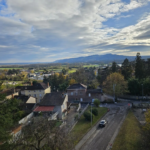 À vendre : T2 dernier étage avec balcons et vue imprenable à Trévoux