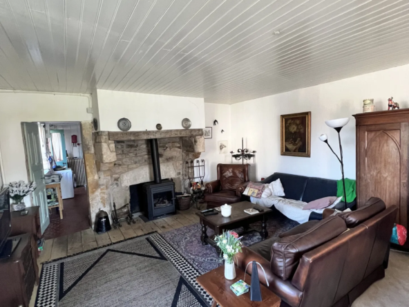 Maison de village à vendre à Vernois sur Mance 