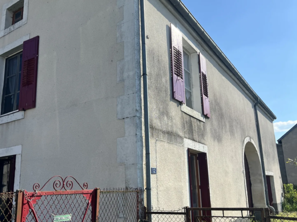 Maison de village à vendre à Vernois sur Mance 