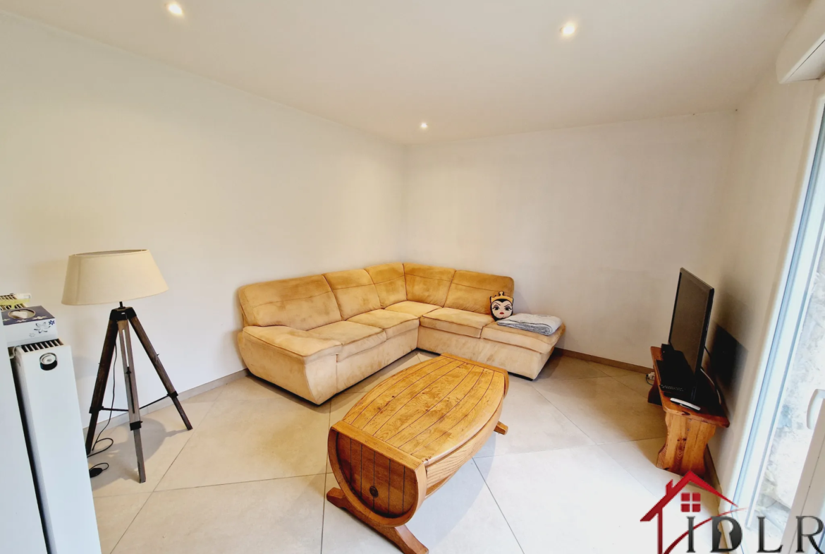 Maison individuelle de caractère année 1766 à vendre à Lambrey 