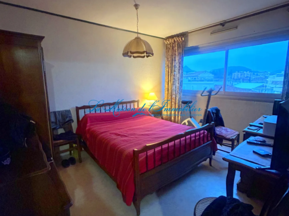 À vendre : Appartement F4 avec terrasse et parking à Alès 