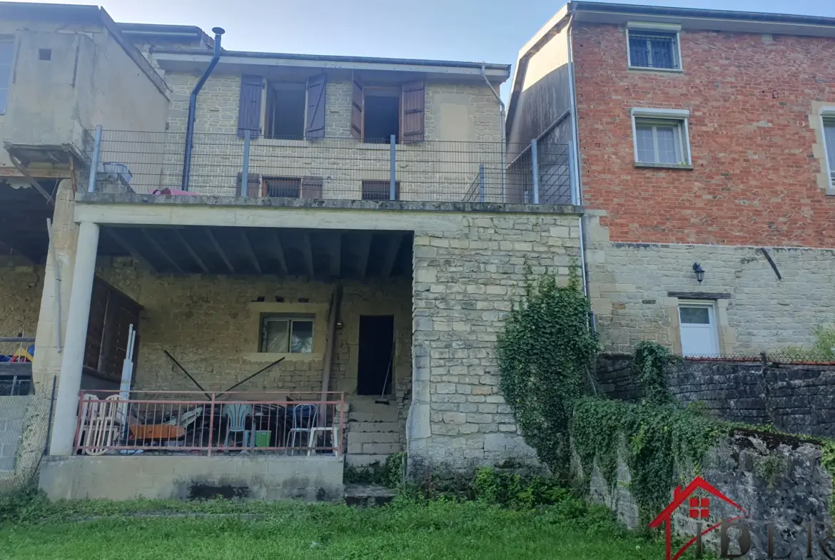 Maison de village à Roches sur Marne - 3 chambres avec jardin 