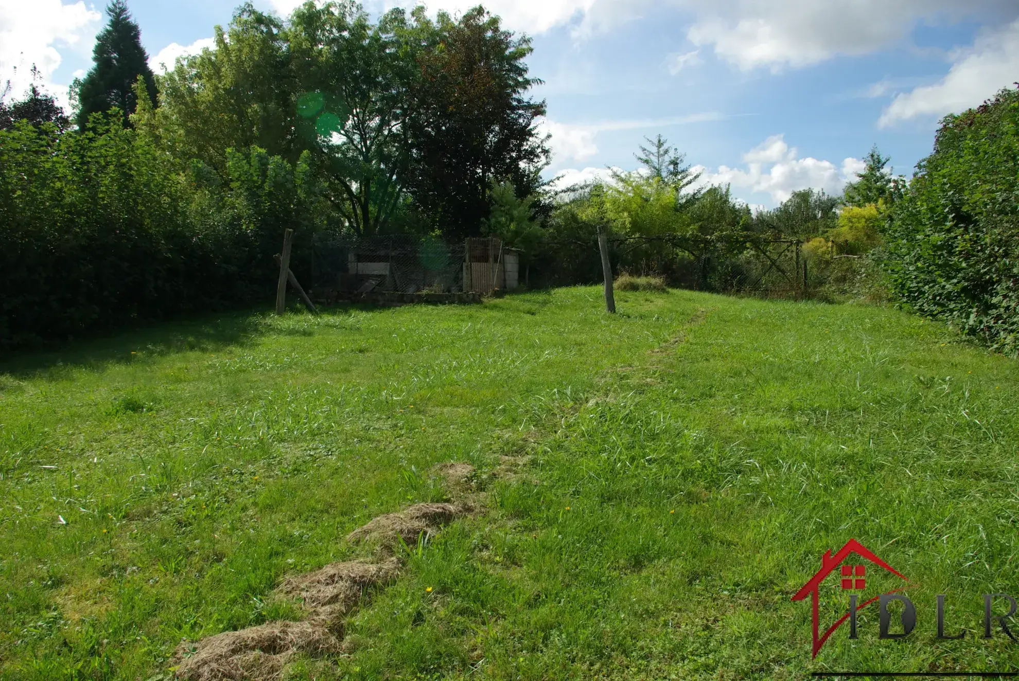 Pavillon à vendre à Vellexon - 1061 m² de terrain 