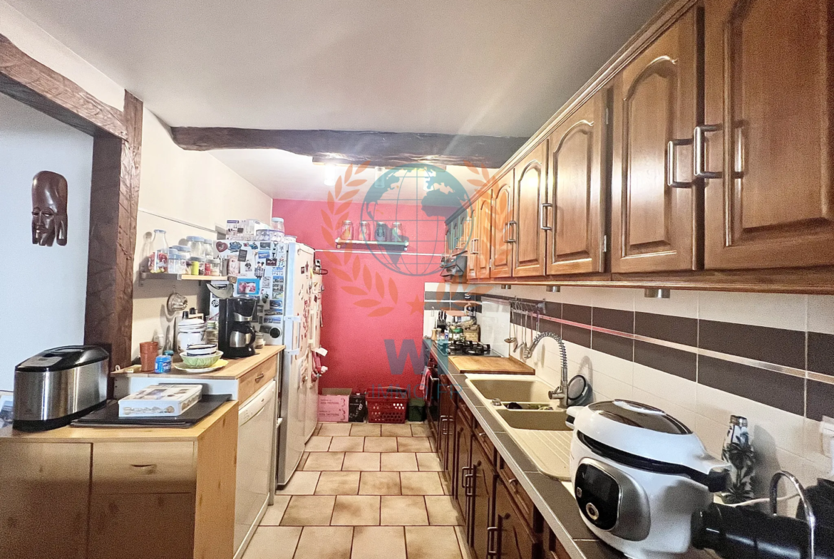Triplex spacieux de 5 pièces au coeur de Trans en Provence 