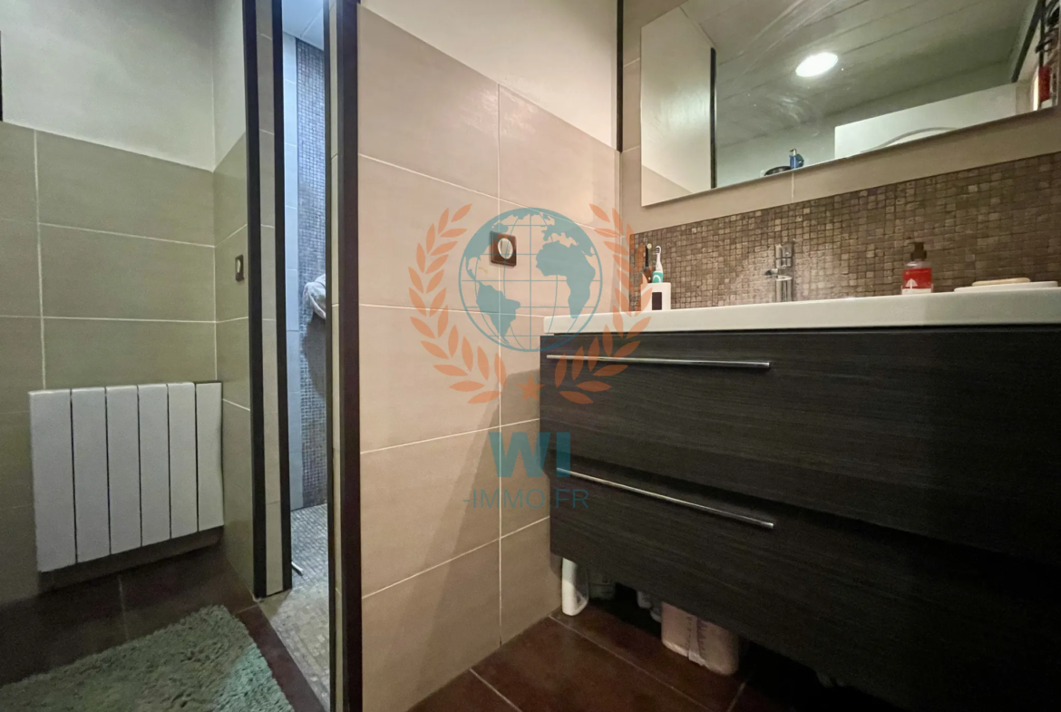 Triplex spacieux de 5 pièces au coeur de Trans en Provence 