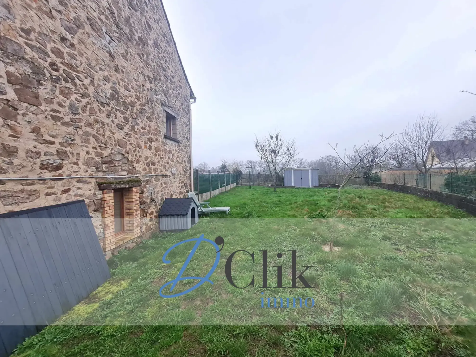 Maison en pierres de 106 m² à vendre à Montsurs 