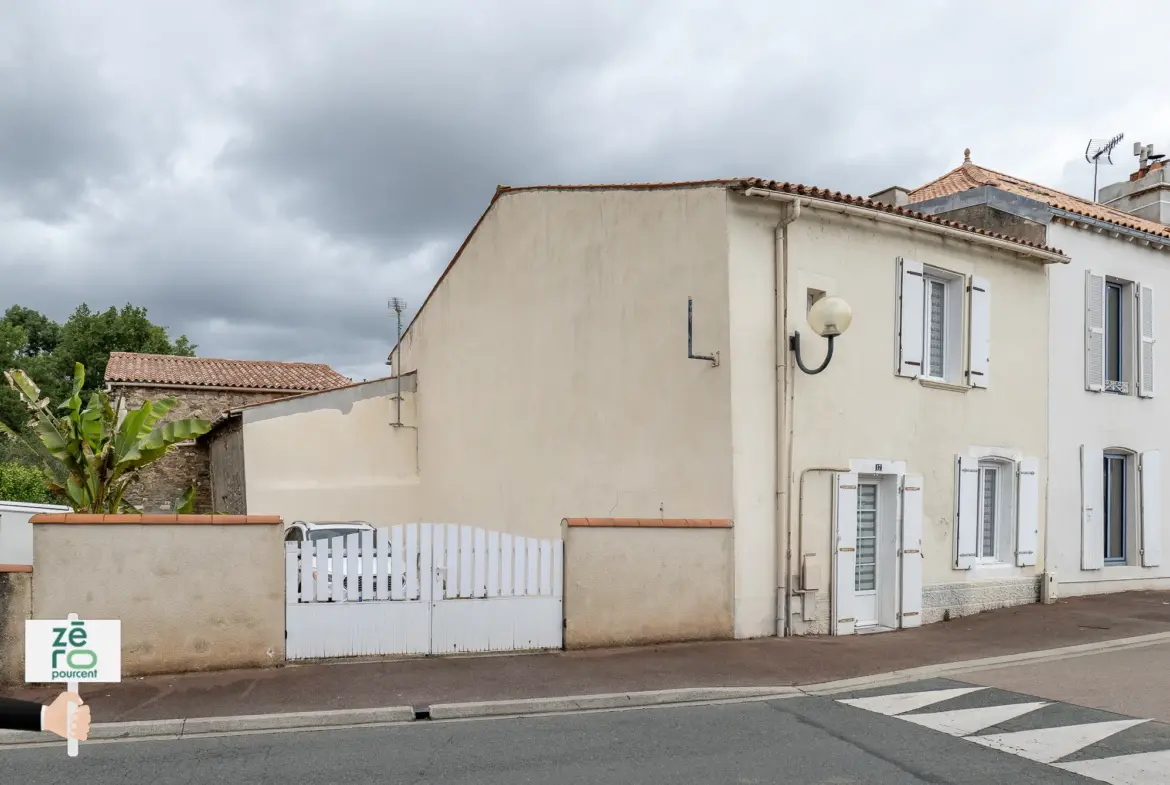 Maison de 145 m² à Mareuil-sur-Lay avec jardin au bord du Lay 