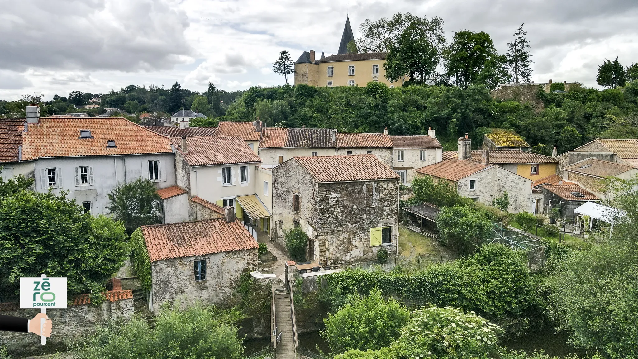 Maison de 145 m² à Mareuil-sur-Lay avec jardin au bord du Lay 