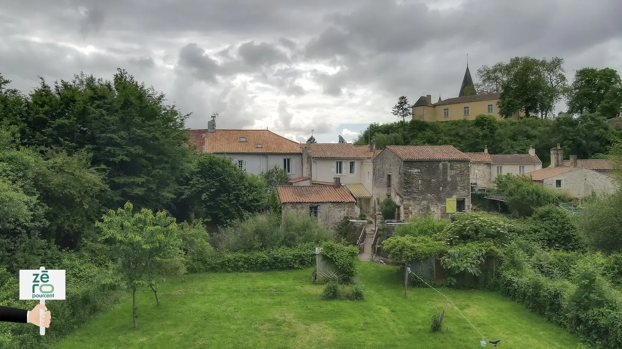 Maison de 145 m² à Mareuil-sur-Lay avec jardin au bord du Lay 